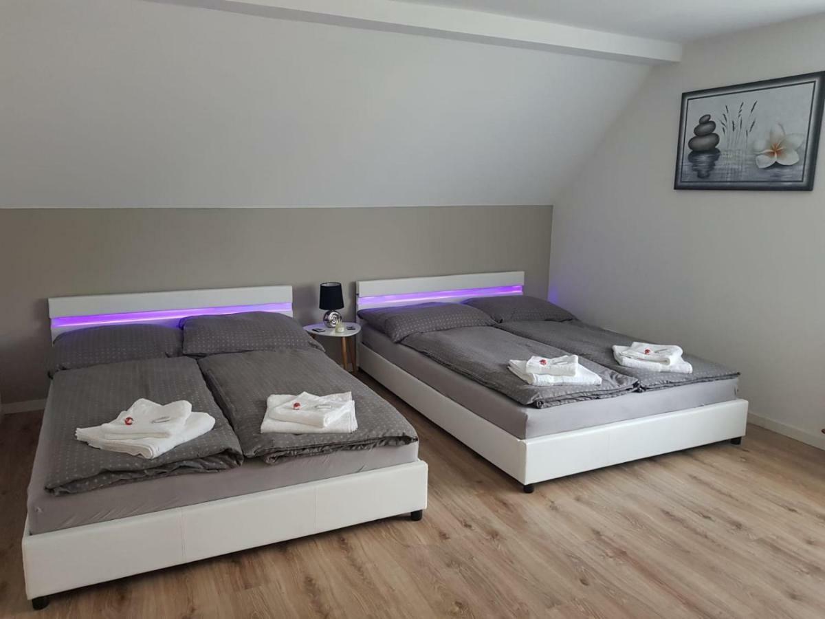 Aresko-Apartments Vidnava Экстерьер фото